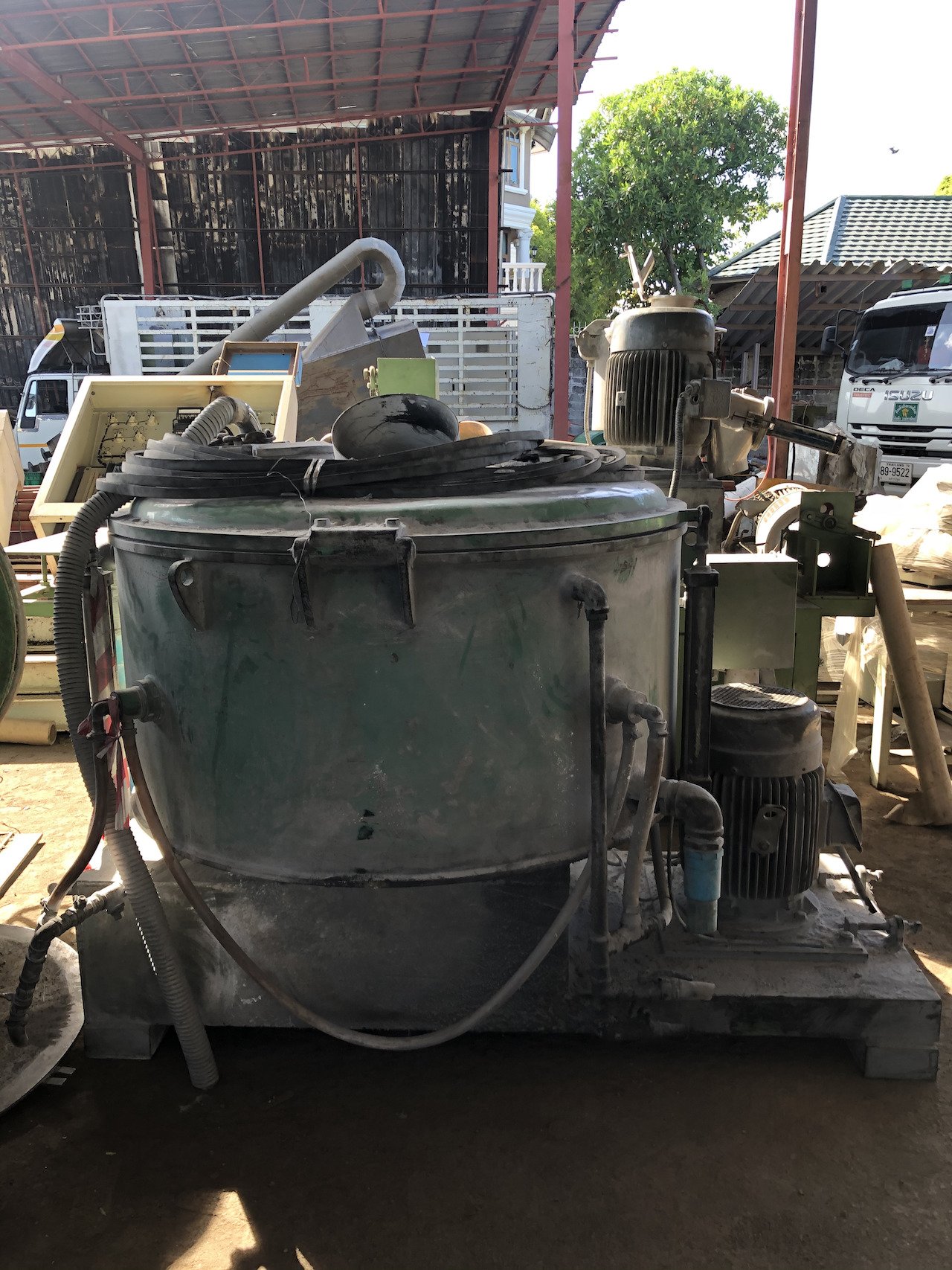 รับซื้อเครื่องจักรเก่า 071